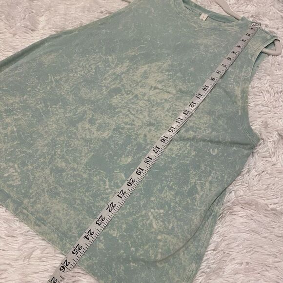 Lululemon All Yours Tank Top in Cloudy Wash Arctic Green Size 6 - Picture 5 of 7